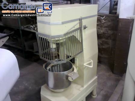 Masseira planet�ria industrial para 20 litros