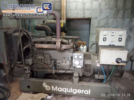 Gerador de energia � Diesel 84 KVA Maquigeral