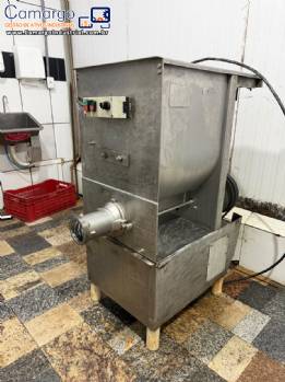 Moedor de carnes Inox Design com boca 114